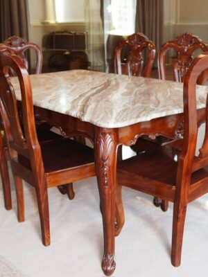 Luxurious Dining Table